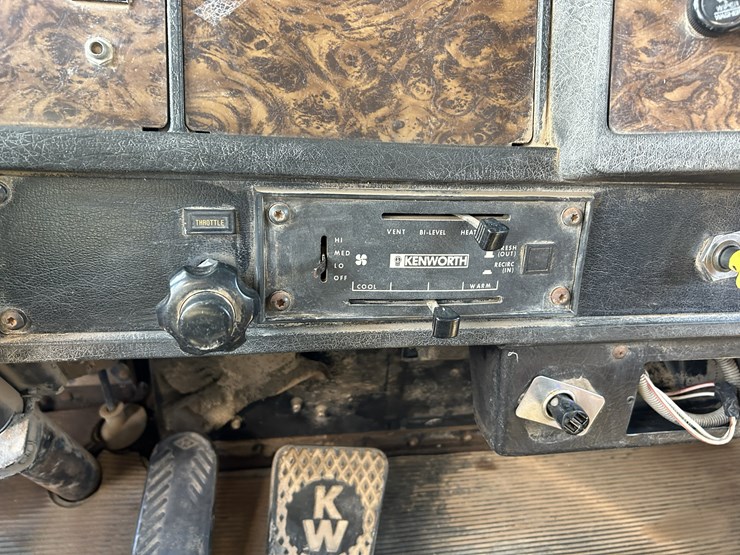 1994-kenworth-t800-image-68