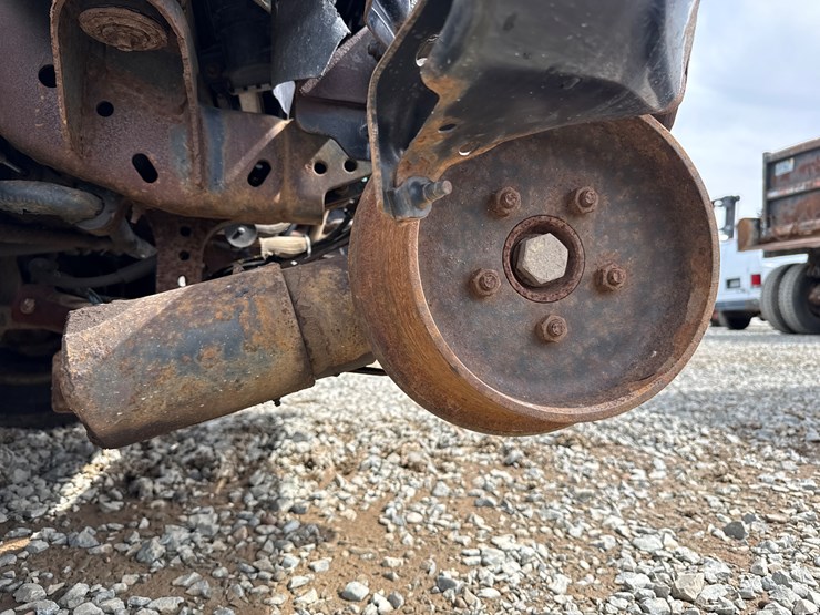 2011-ford-f350-image-19