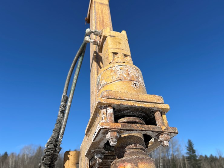massey-ferguson-8-image-15