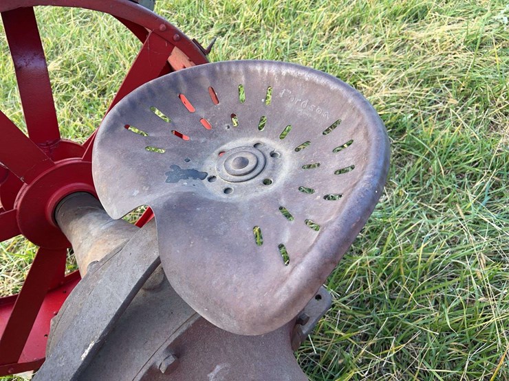 1920-fordson-tractor-image-36