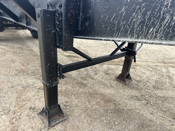 2003-massey-ferguson-8-image-12