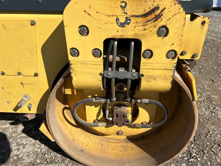 2007-bomag-bw138ad-image-12