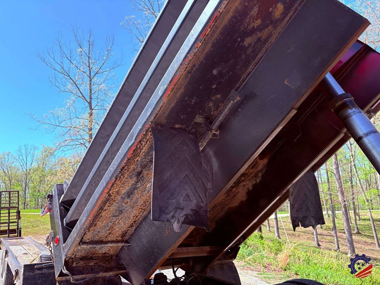 2007-international-7400-image-73