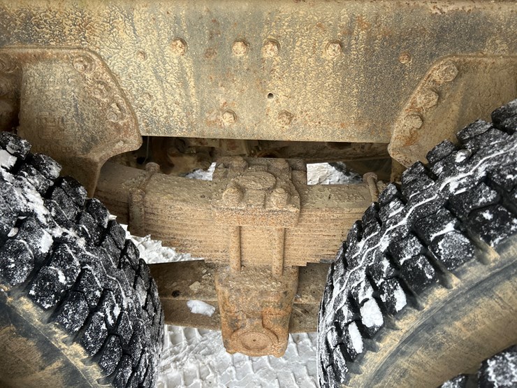 1990-ford-l9000-image-36