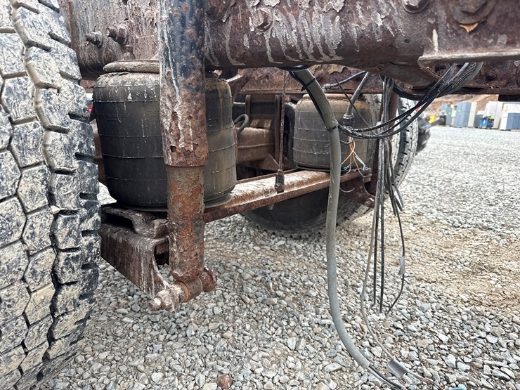 2009-international-4300-sba-image-51