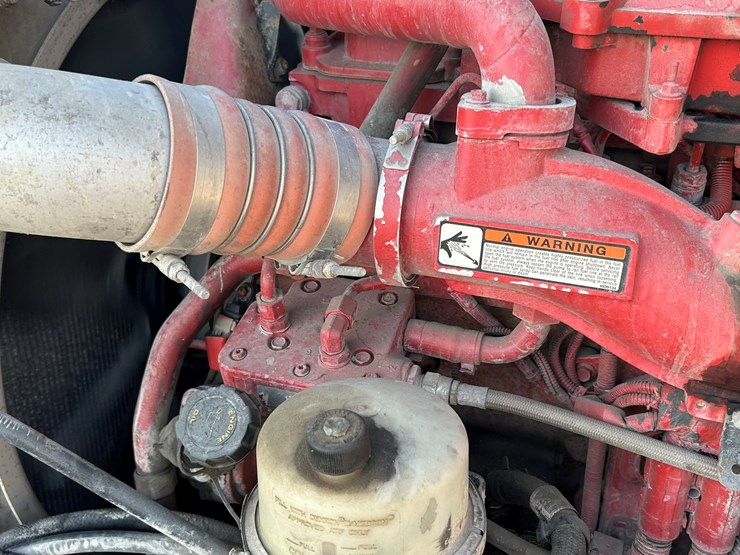 peterbilt-365-image-78