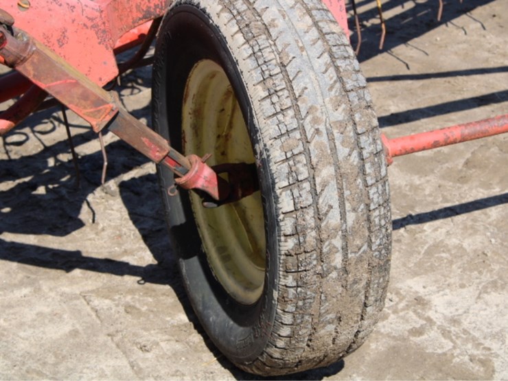 new-holland-55-image-11