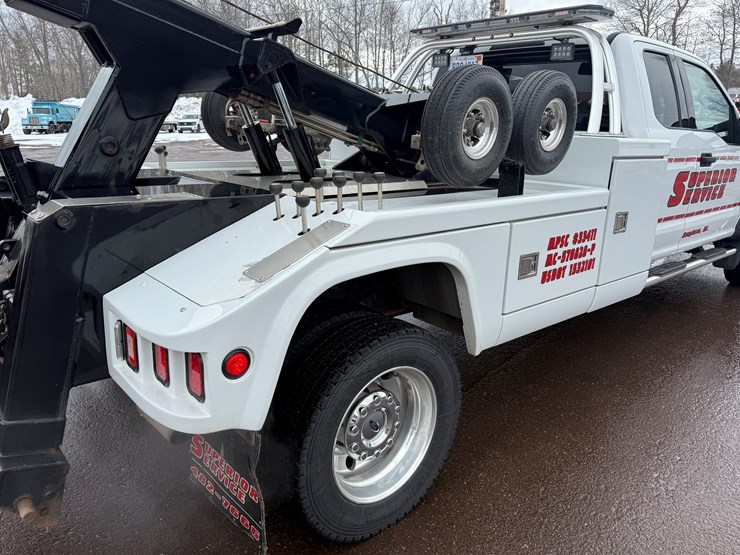 2018-ford-f550-image-37