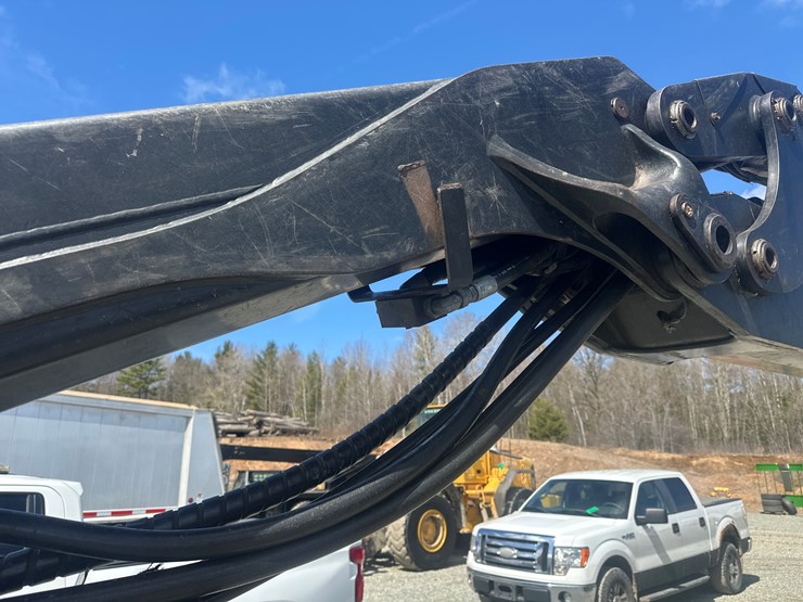 2011-deere-1270e-image-49