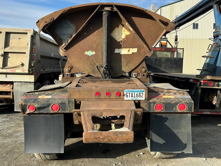 2000-axle-dump-trailer-image-3