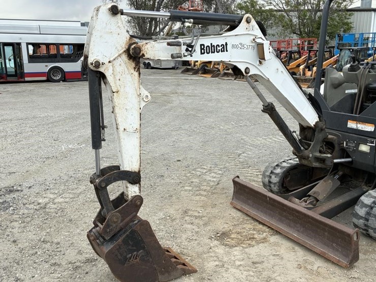 2019-bobcat-e26-image-8