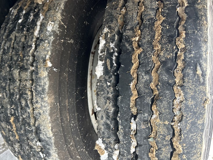 2020-massey-ferguson-8-image-47