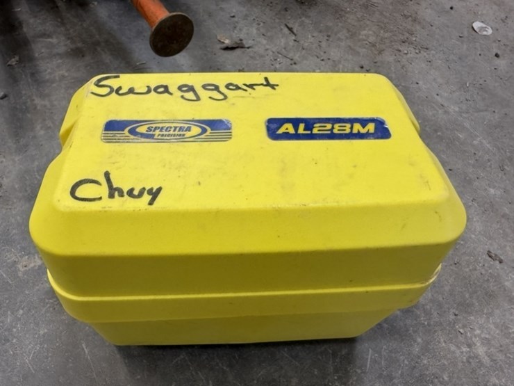 spectra-precision-al28m-automatic-laser-image-5