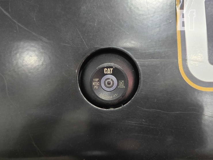 2023-caterpillar-259d3-image-24