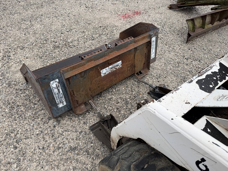 1993-bobcat-742b-image-3