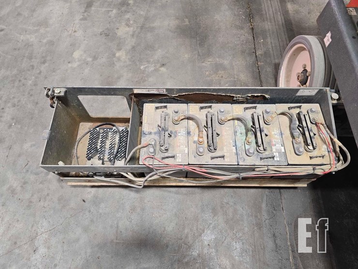 2017-skyjack-sjiii3226-image-19