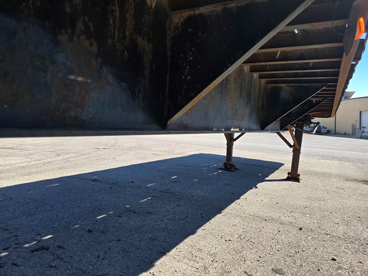 1986-utility-flatbed-image-64