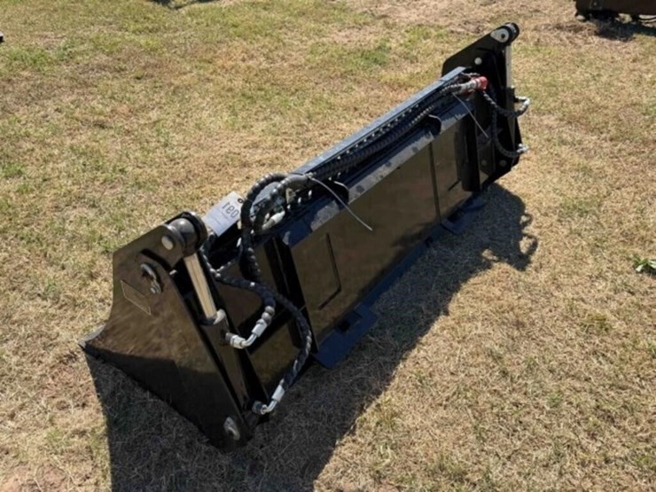 future-skid-steer-4-in-1-bucket-image-2