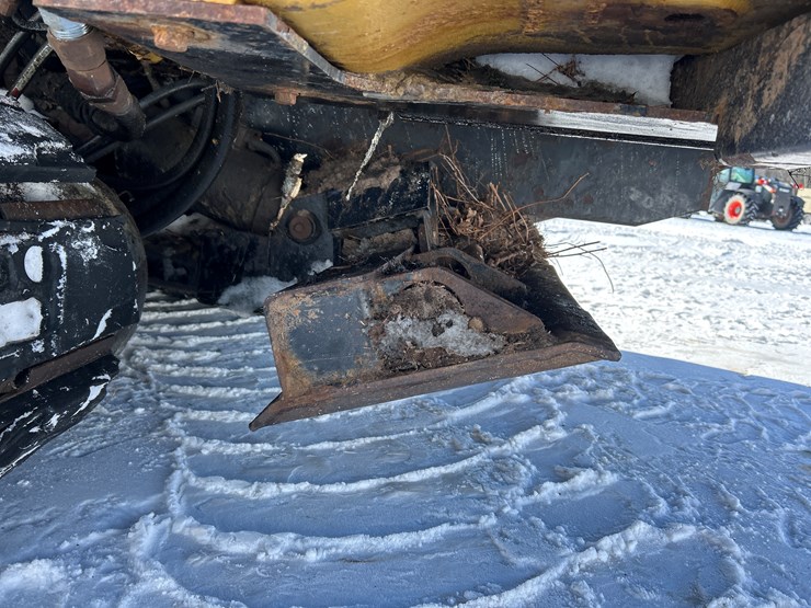 massey-ferguson-8-image-29