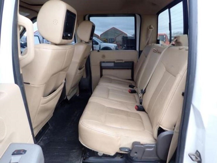 2015-ford-f450-lariat-image-22