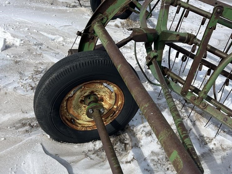 john-deere-851-image-10