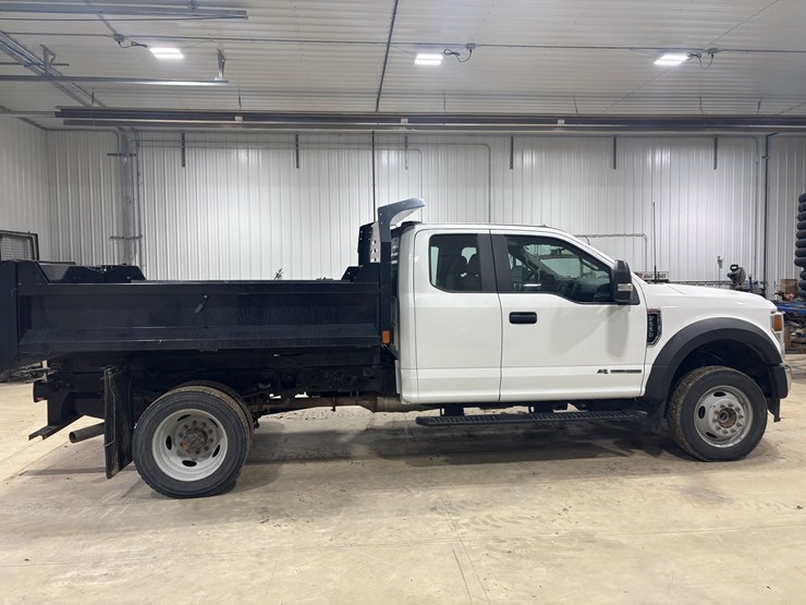 2022-ford-f550-sd-image-5
