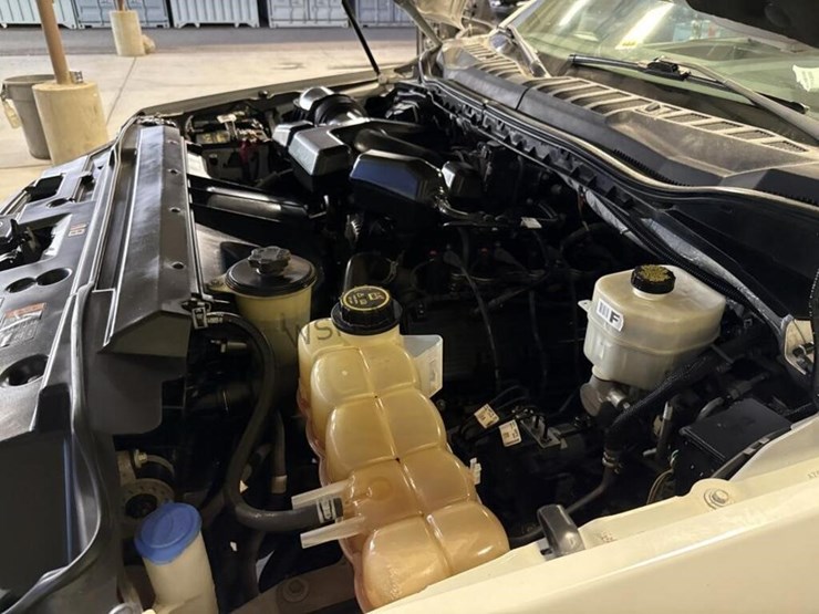 2017-ford-f350-image-13