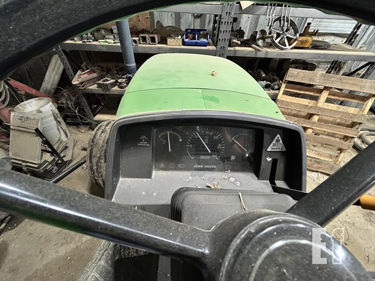 2001-john-deere-5320-image-11