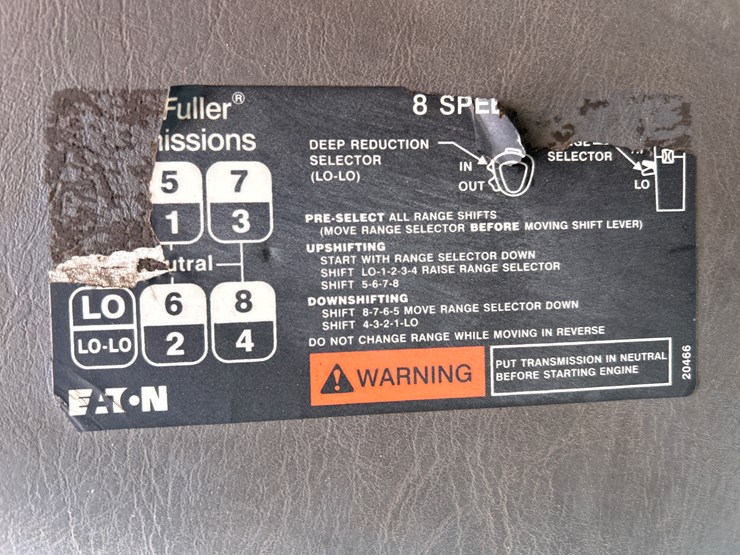 2005-international-7600-image-63