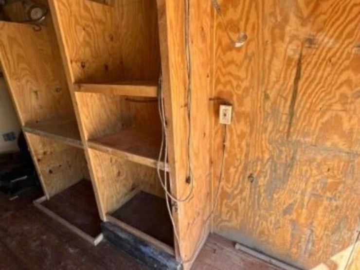 2001-gmc-3500-image-27