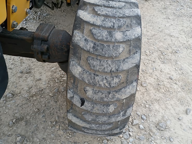 john-deere-110-image-67