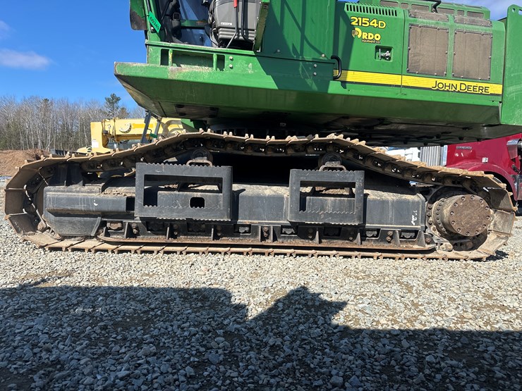 2016-deere-2154d-image-77