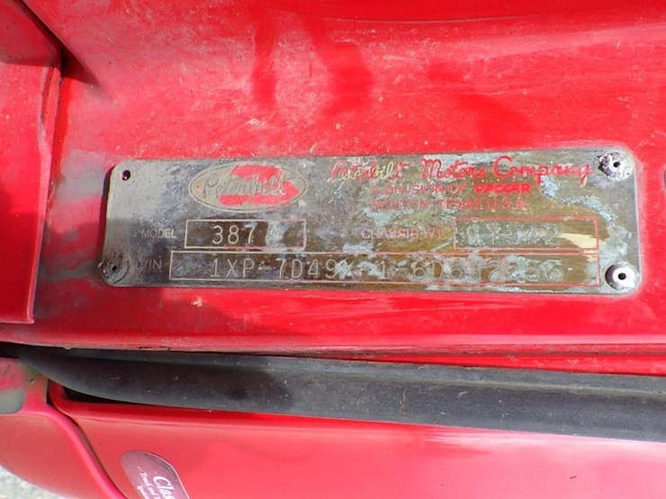 2006-peterbilt-387-image-52