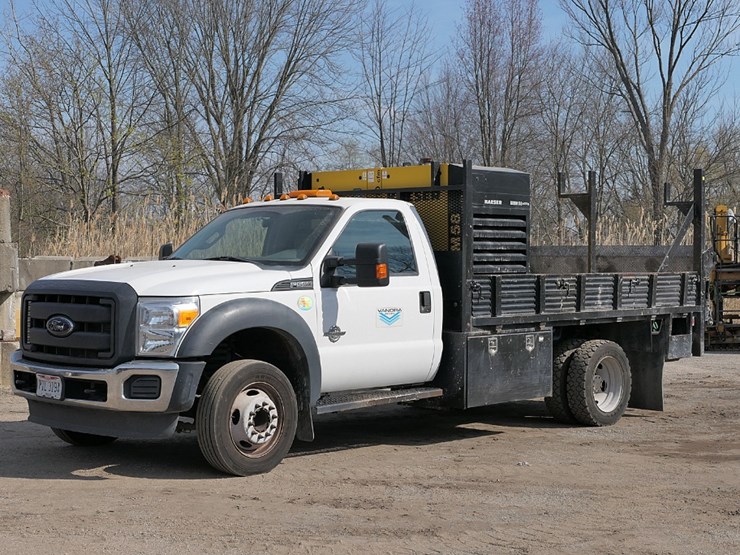 2014-ford-f550-image-1