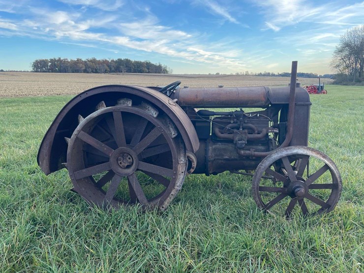 1927-fordson-tractor-image-6
