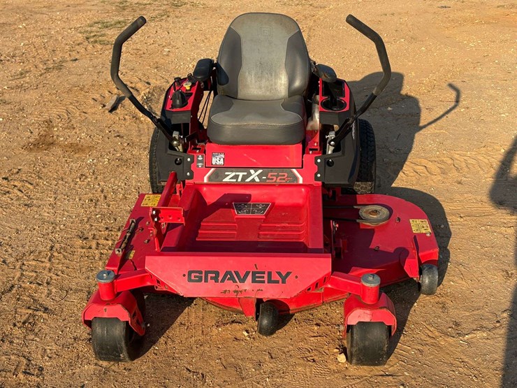 2019-gravely-zt-x-52"-zero-turn-mower-(631-hours)-image-5