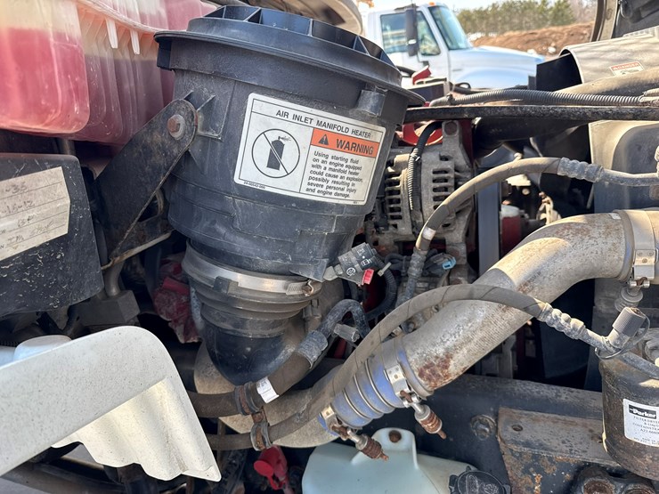 #1070-•-2012-freightliner-boom/crane-truck-image-18