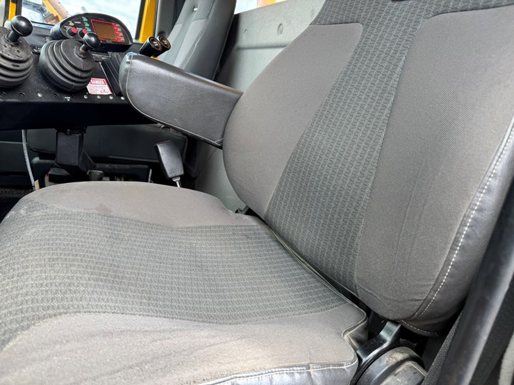 2009-international-workstar-7500-image-73