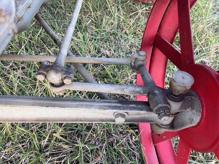 brand-new-never-used-1925-fordson-tractor-image-16