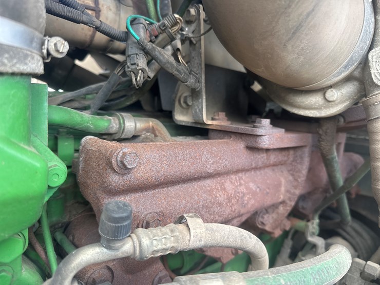 deere-1110e-image-90