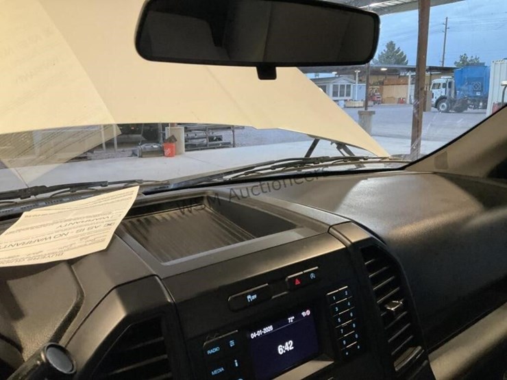 2019-ford-f150-image-19