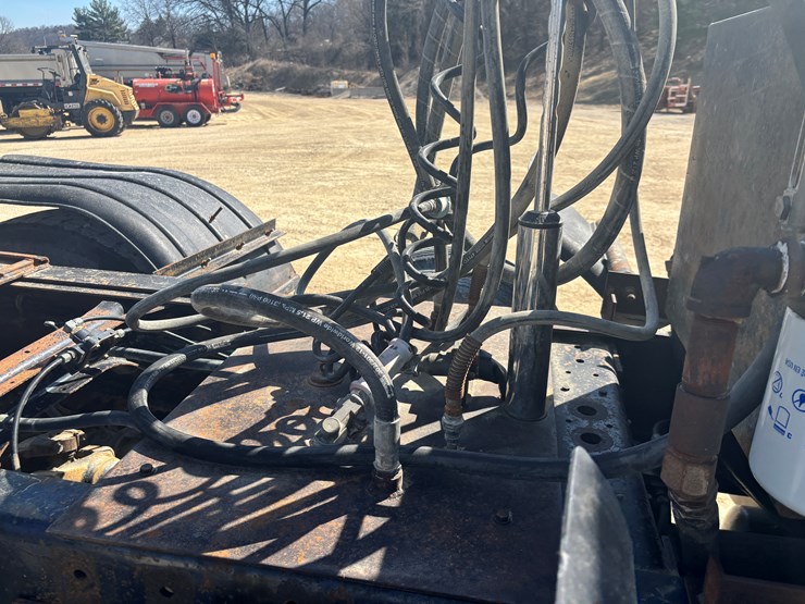 1994-international-9400-image-62