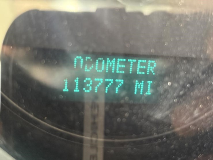 2012-gmc-sierra-2500-image-15