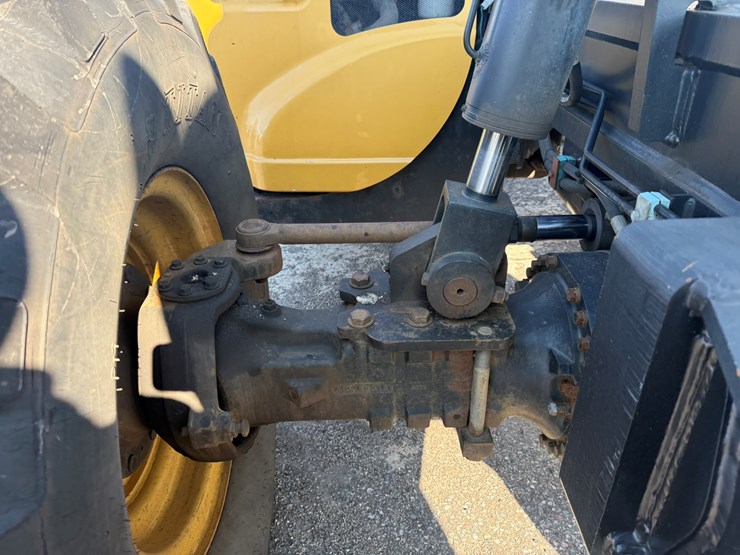 2007-caterpillar-tl1055-image-15