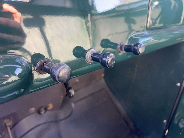 1946-ford-pickup-image-53