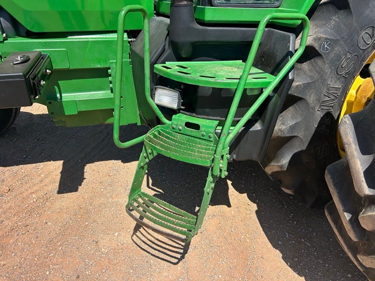 1996-john-deere-8300-image-41