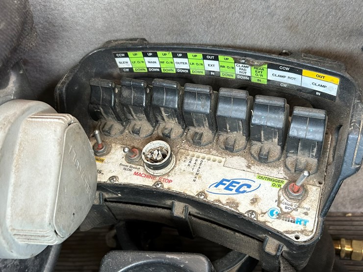 peterbilt-365-image-94