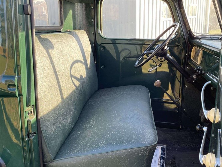 1946-ford-pickup-image-77