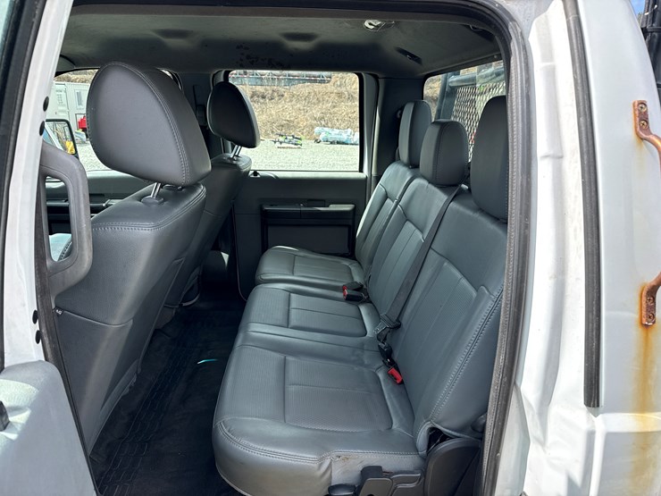 2011-ford-f350-image-43