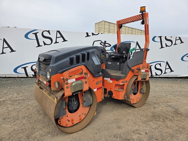 2012-hamm-hd14vv-image-1